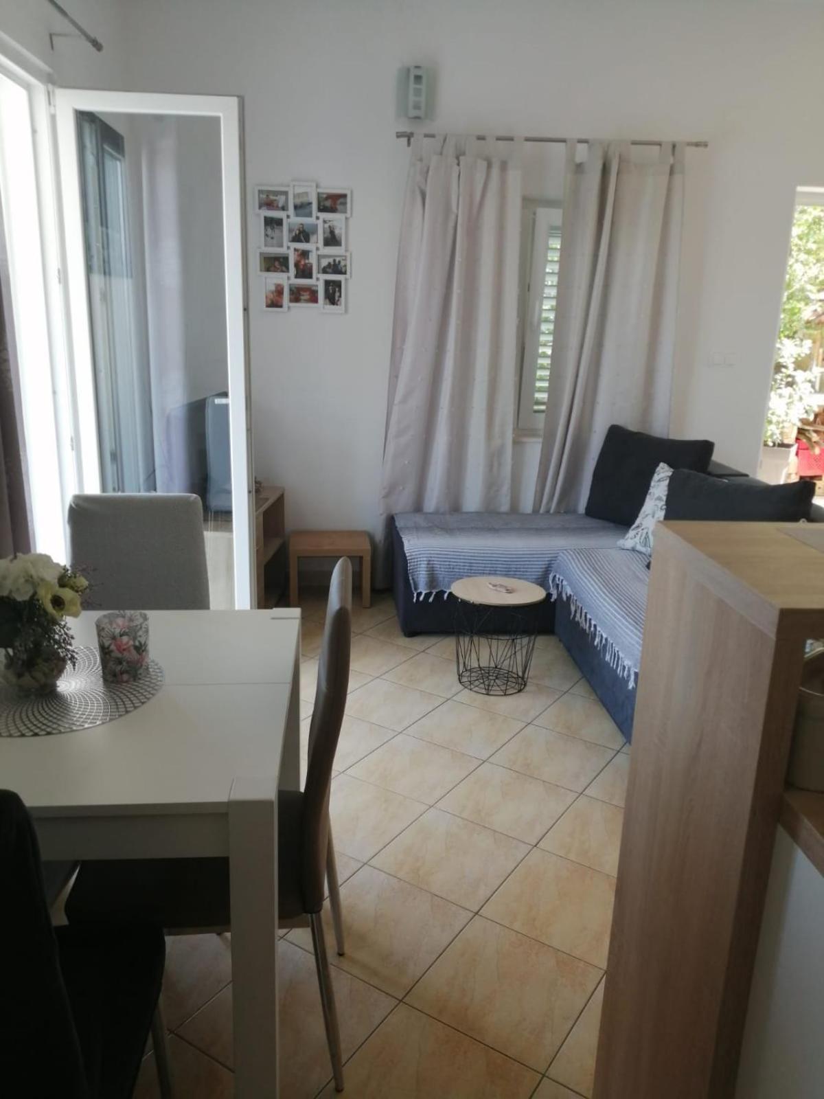 Apartmán Mala Basina -Maslina Vrbanj Exteriér fotografie