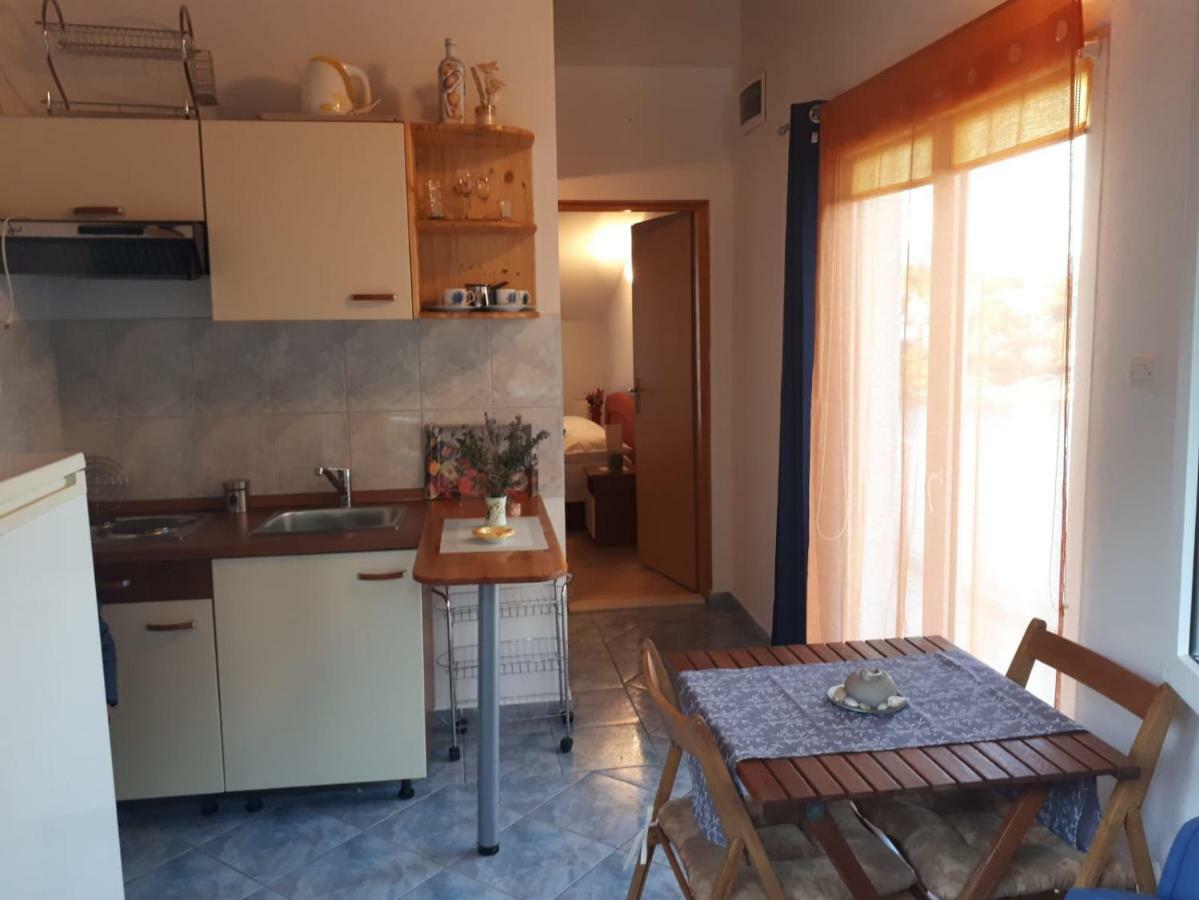 Apartmán Mala Basina -Maslina Vrbanj Exteriér fotografie