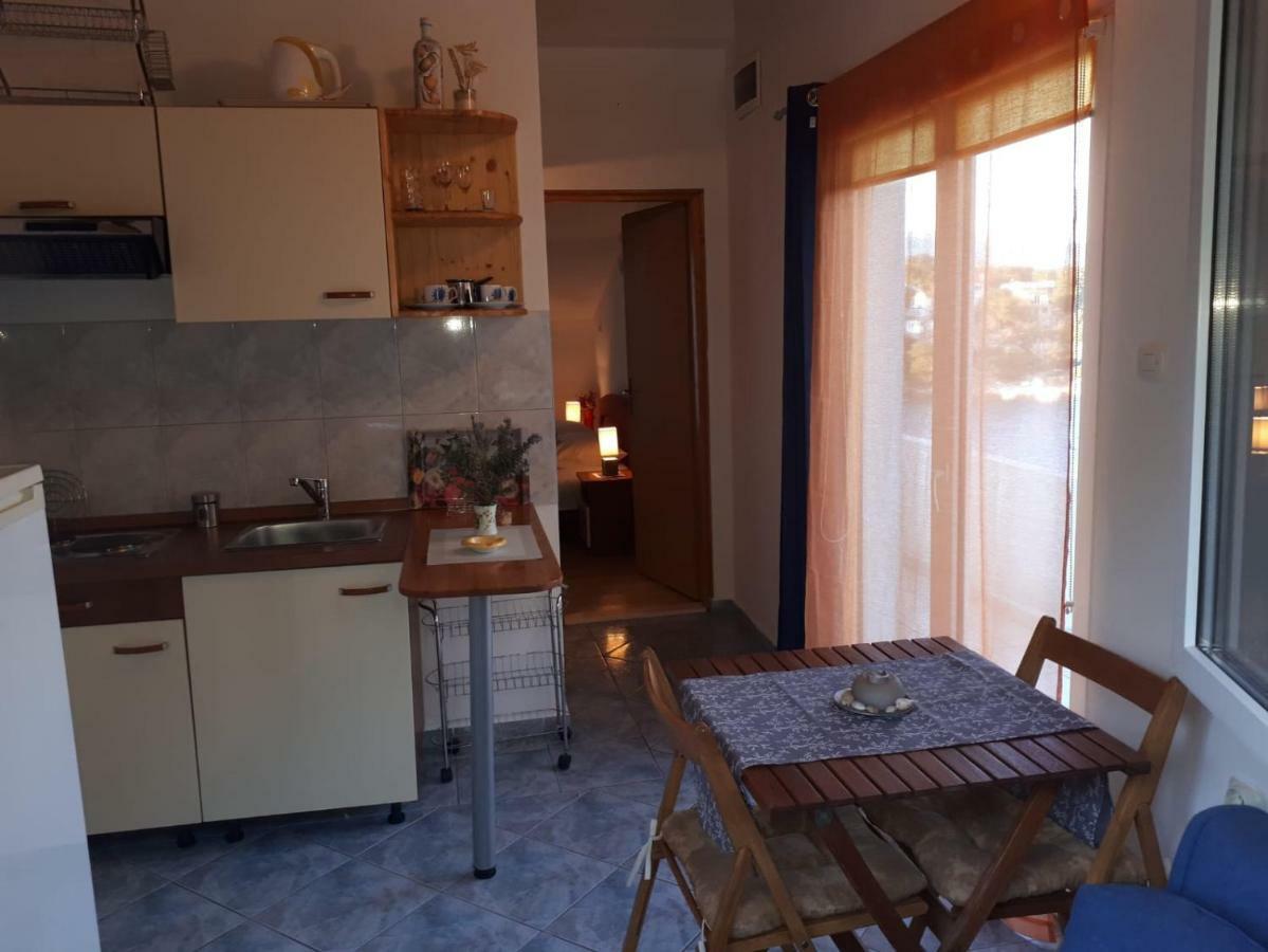 Apartmán Mala Basina -Maslina Vrbanj Exteriér fotografie